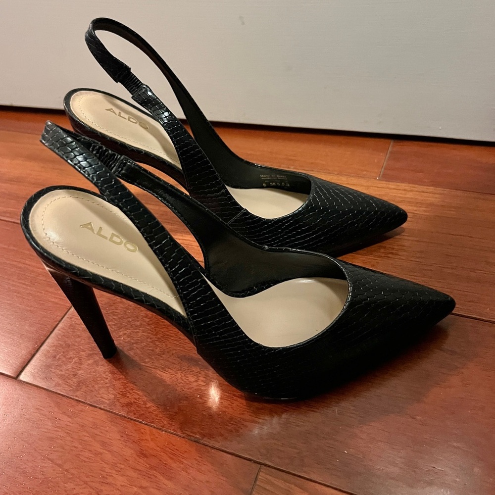 Aldo Black Slingback 8M Heels